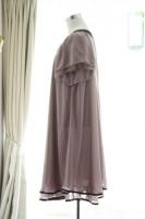 フレア袖×ビジューが上品なパープルピンクドレス　3Lサイズ　13/149